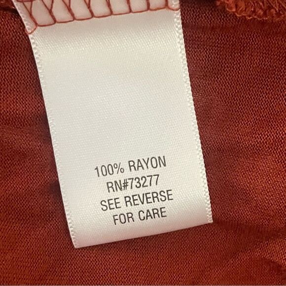 APT. 9 burnt orange blouse w/ ruffled neckline and cuffs, size 0X - Picture 4 of 8